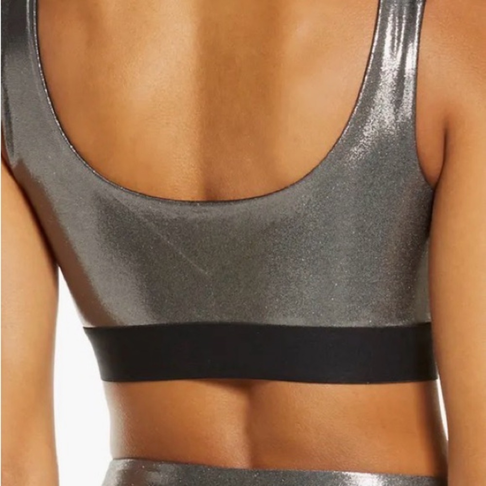 HEROINE SPORT  Marvel Sports Bra - Metallic Silver (Size S) NWOT!😍 - Picture 2 of 5